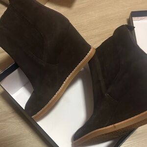Splendid Dark Brown Wedge Boots